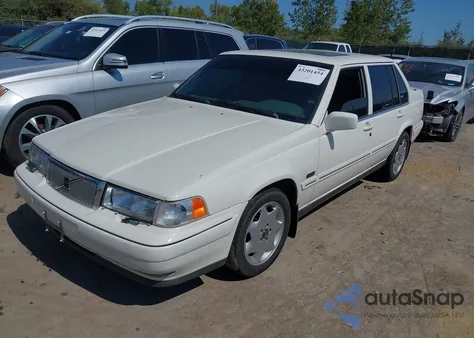 1997 Volvo 960 from USA, damaged, VIN YV1KS9602V1120411